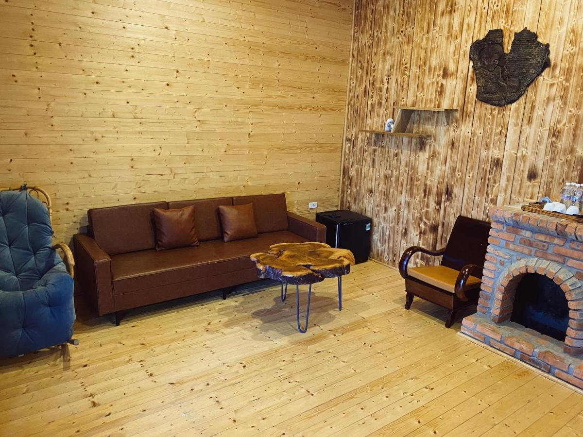 T'Mang Deeng Homestay Kon Von Kla Eksteriør bilde